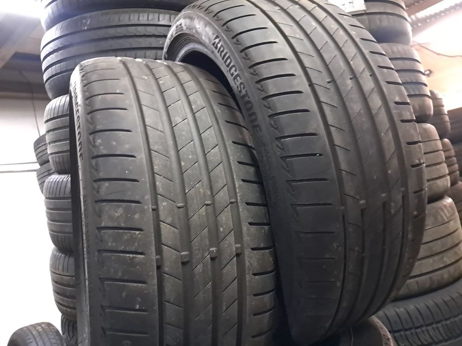 Anvelope second vara 225 40 R19 Bridgestone RFT* 2021