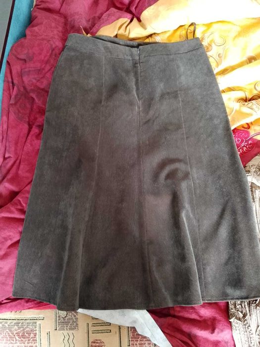 Продам женский костюм