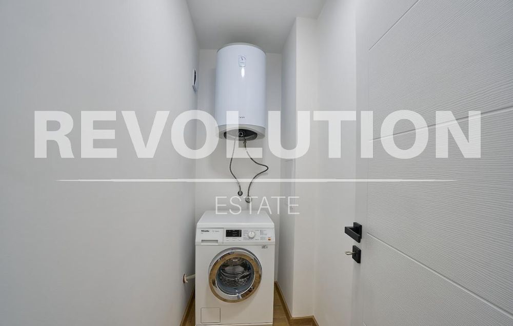 Дава се под наем Двустаен апартамент в Пловдив, Христо Смирненски - 76 кв.м за 558.45 € - Снимка #9