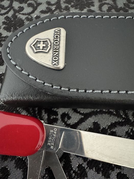 Нож Victorinoх и Колекционерски нож за цигари Donatus Solingen