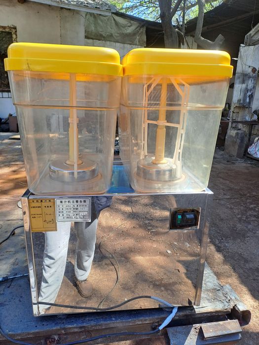 Сок апарат маразилник кола яшик 3та