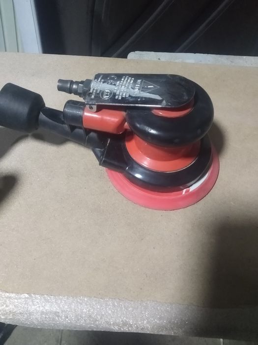 Продам шлифовальную машину