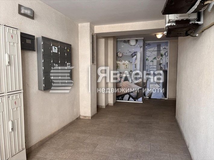 Продава се Заведение в Варна, Център - 98 кв.м за 1087 €/кв.м - Снимка #3