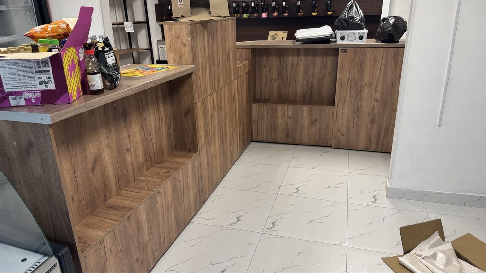 Продам мебель для магазина