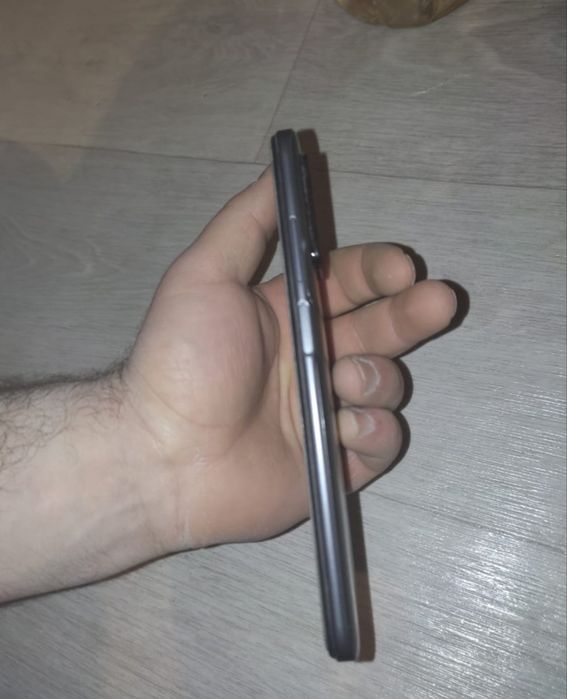 Redmi 10 в хорошем состоянии