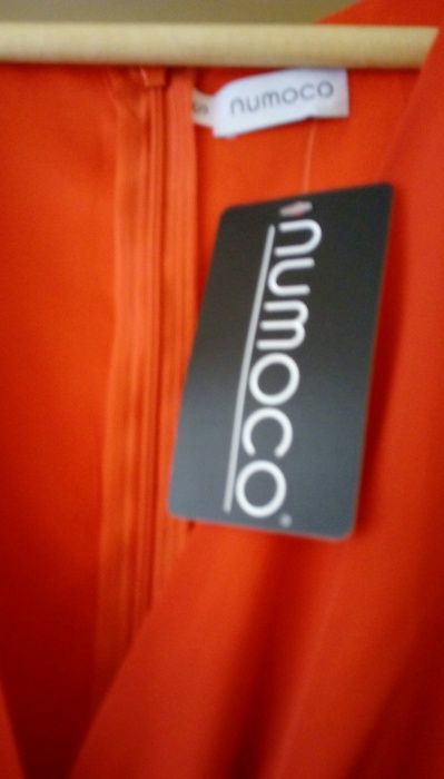 Нова рокля с етикет