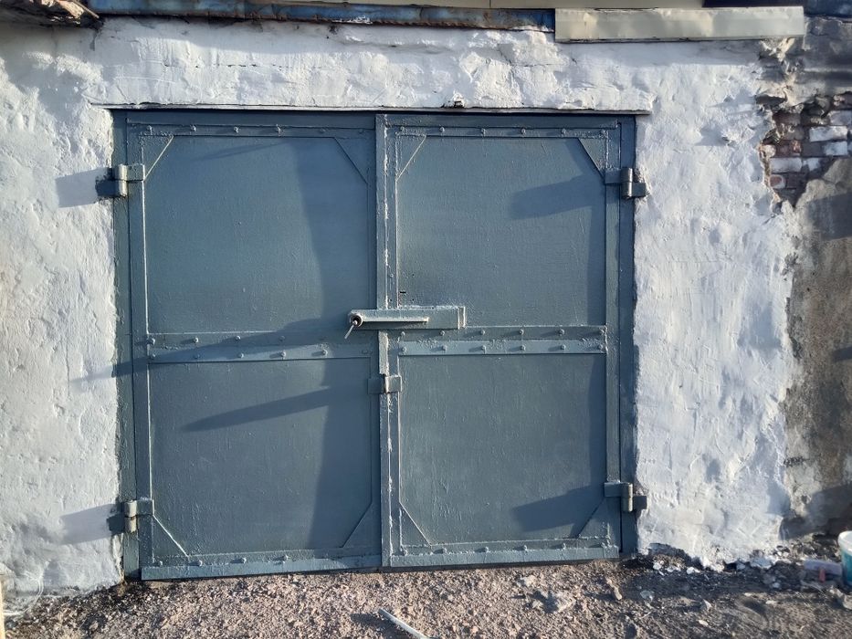 Продаеться гараж