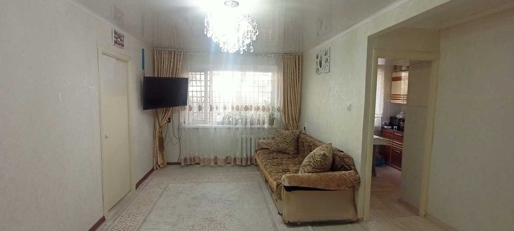 Продам уютную 2-км. кв. на 3мкр. Не угловую Помощь в ипотеке! Звони!