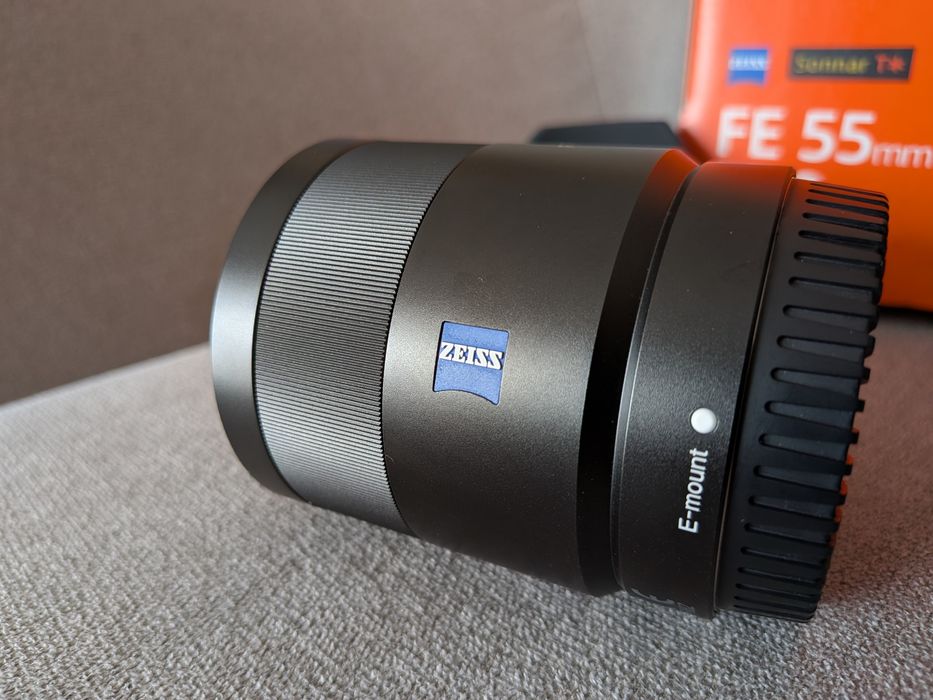 Obiectiv Zeiss Sonnar 55mm 1.8 pentru montura Sony FE