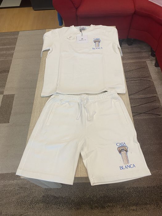 Compleu casablanca alb