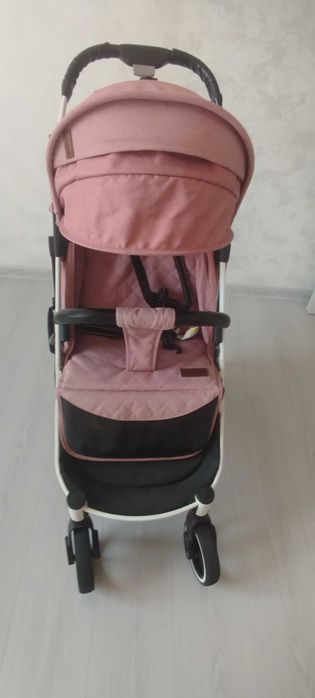 Продаётся детская коляска