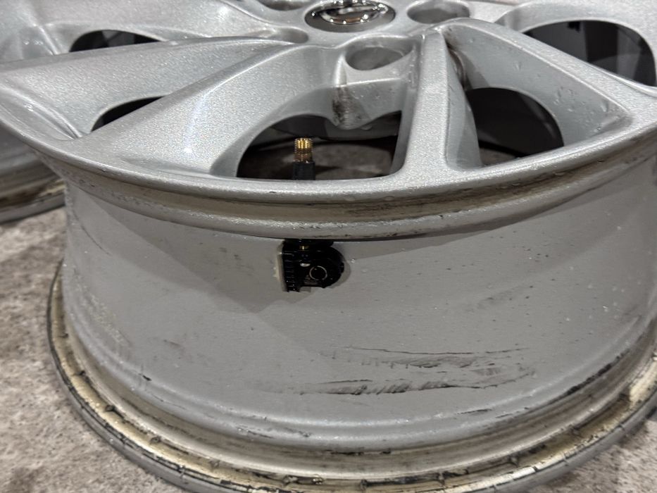 4бр ал Opel Astra J 16цола оригинални с датчици