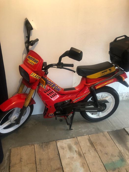 Motron motoscuter