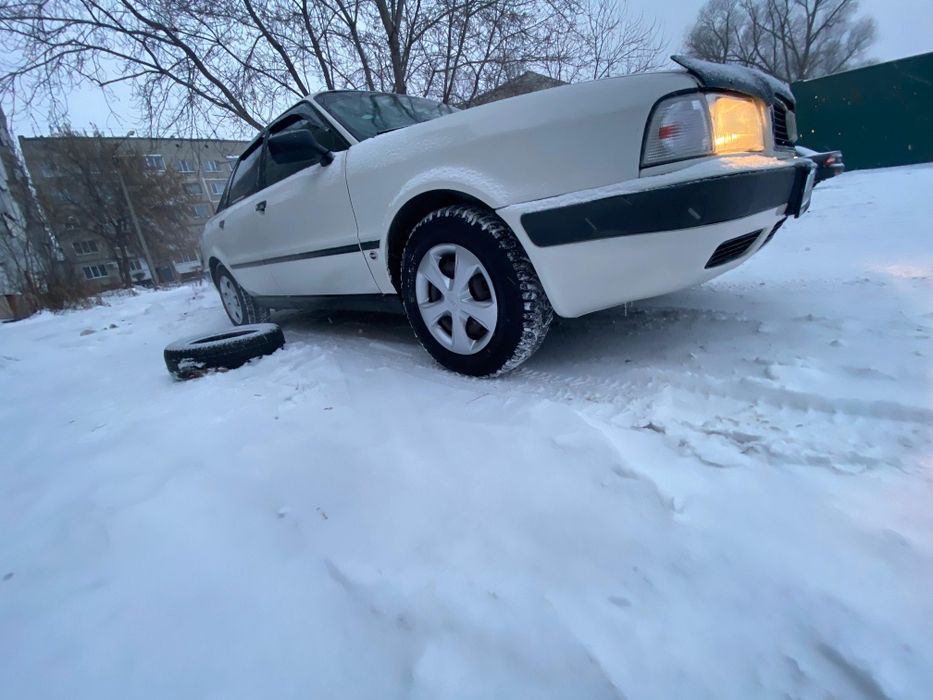 Продам Ауди б4 моно