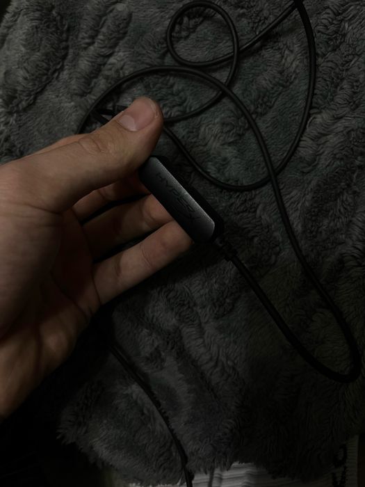 Наушники HyperX черные