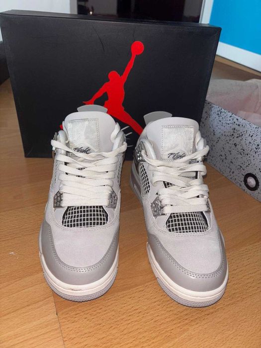 vand jordan 4 gri