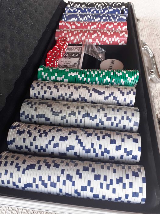 куфар покер 500 чипа