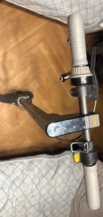 Электросамокат ninebot