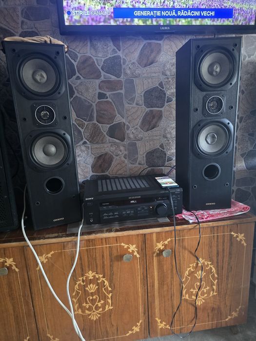 Statie Sony cu boxe Onkyo