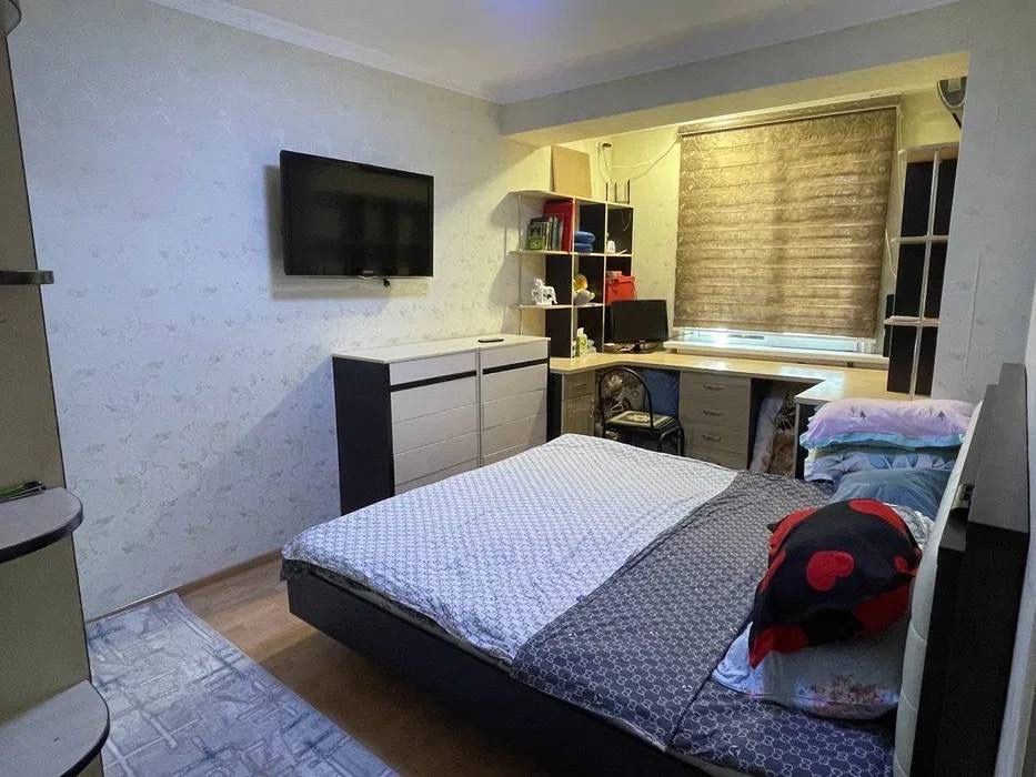 3 комнатная квартира  авиатор мост кинотеатр Лисунова шош ресторан