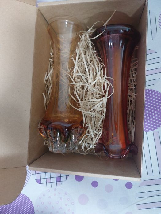 Продаю вазы Чехия