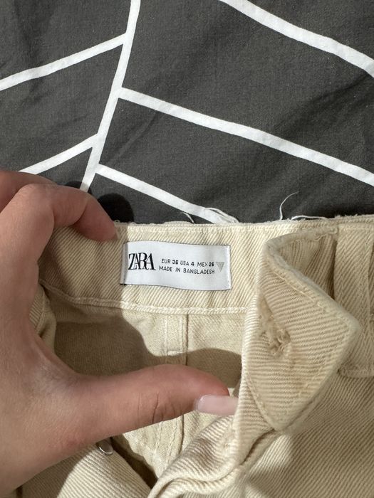 Къси гащи Zara
