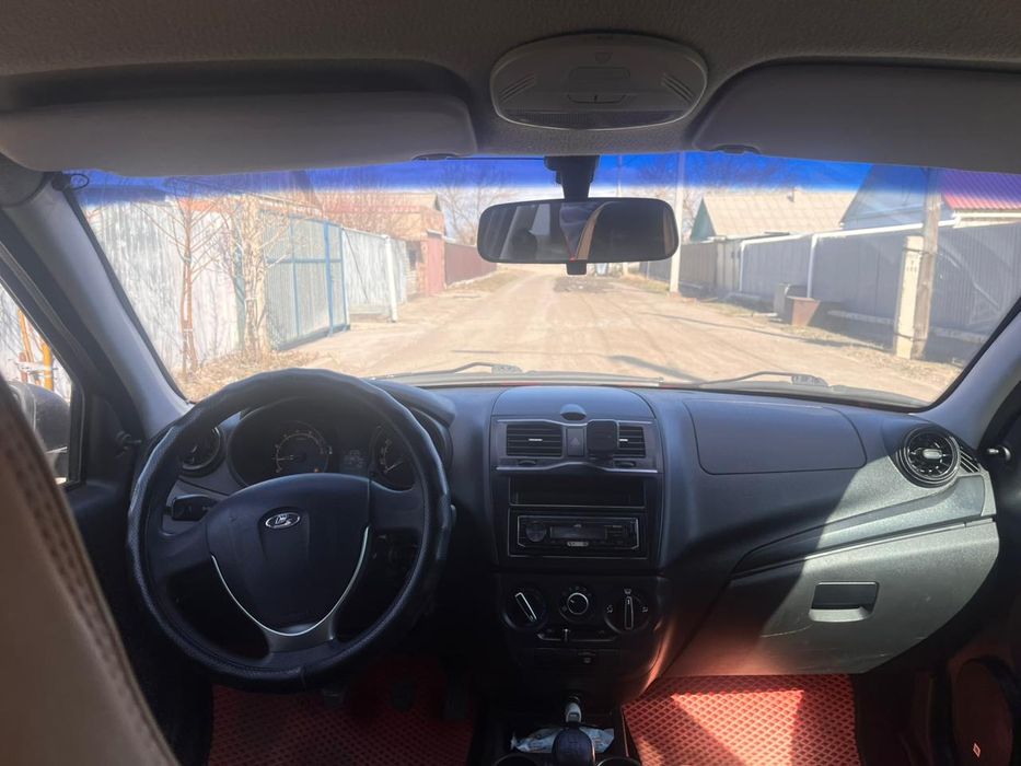 Продам Lada Granta FL