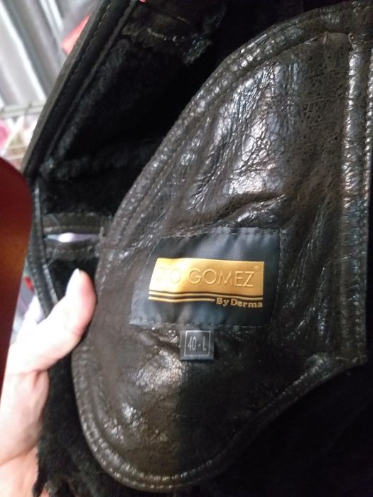 Продам натуральную дубленку.