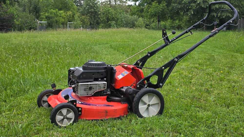 Masina tuns gazon ARIENS-21, americana