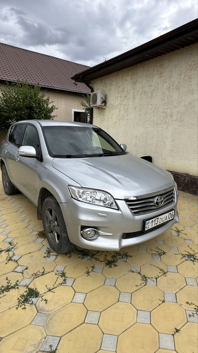 Продам Toyota Rav4 2012 рестайлинг