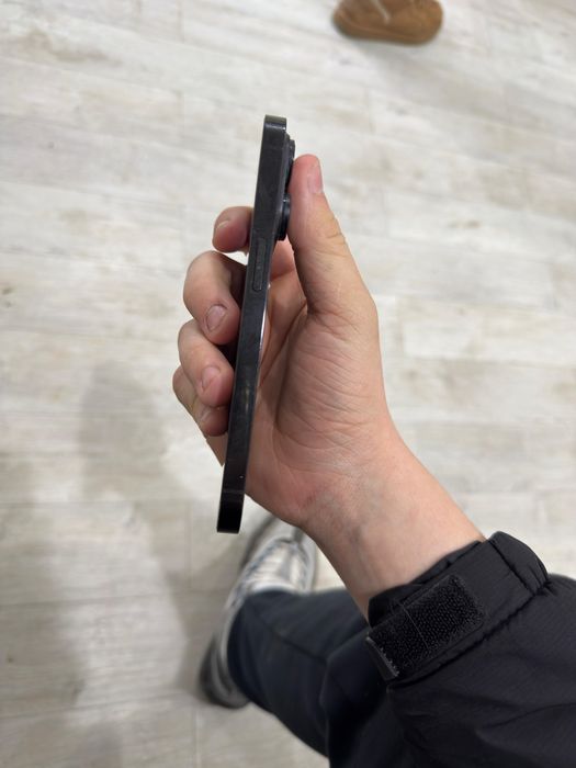 Iphone 14 pro cu 2 huse si 4 folii