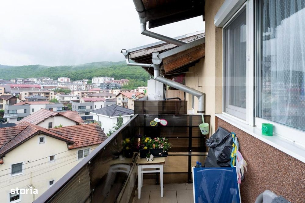 Apartament 3 camere, 58.40 mp, strada Florilor