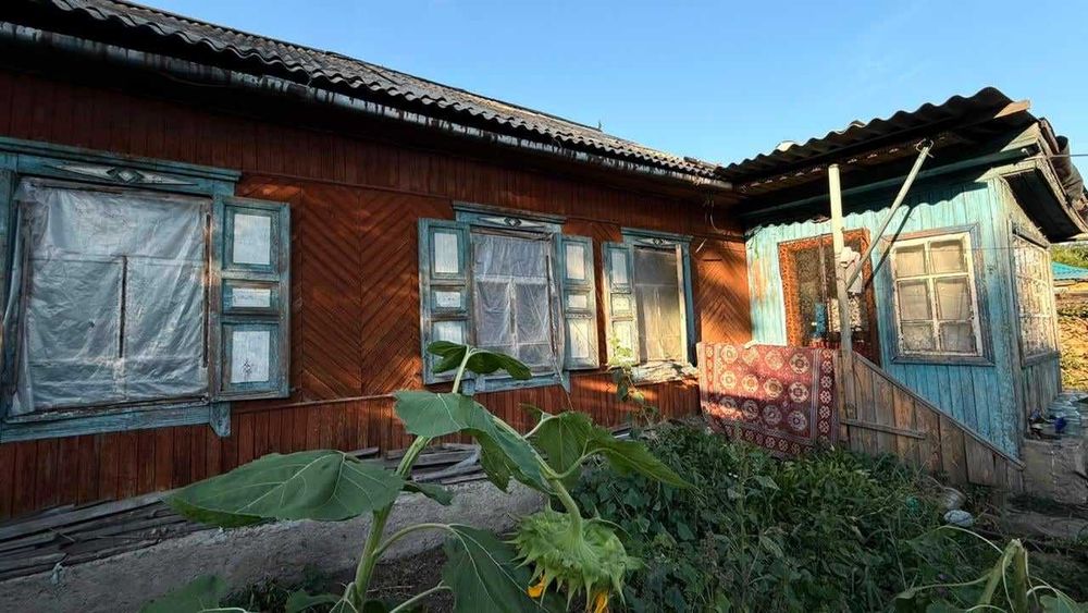 Продается 4 комнатный дом в районе 11 школы