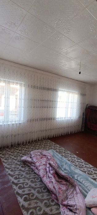 Uy sotiladi 5 xonaly