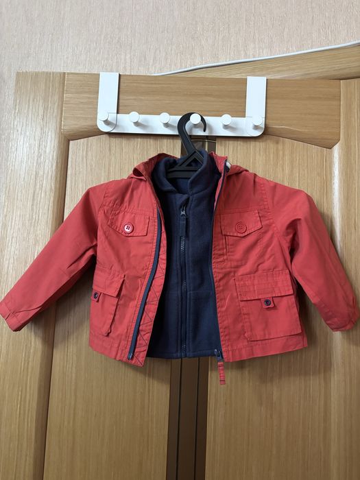 Продам куртки зимние весенние