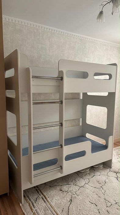 Детский кровать, очень удобная для детей