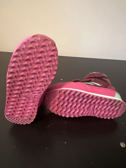 Адидас детски апрески 22 номер,унисекс