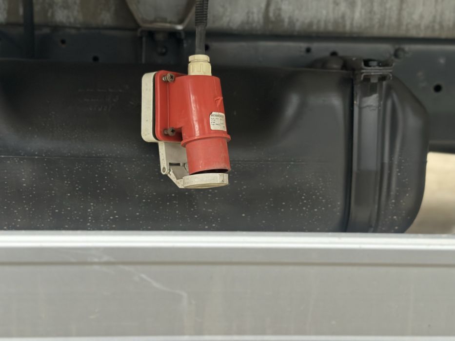 Iveco daily frigorific 2017/refrigerar-congelare/motorizare 3,0 litri