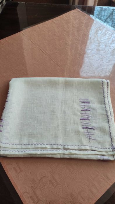 Покривки и тишлайфери от фина материя