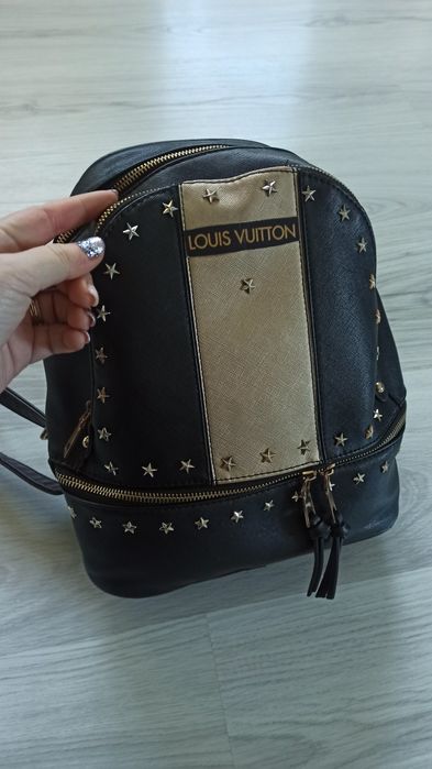 Дамски ежедневни Чанти и Раници