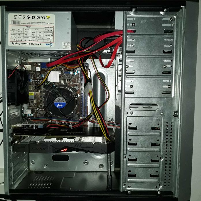 Настолен компютър / Intel Core i3-3240 / ASUS ROG STRIX GTX 1050TI 4GB / 12GB DDR3 / 500GB HDD