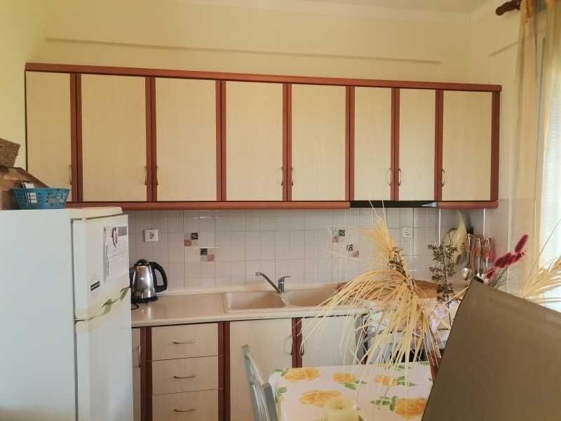 Къща на два етажа в Паралия Каряни