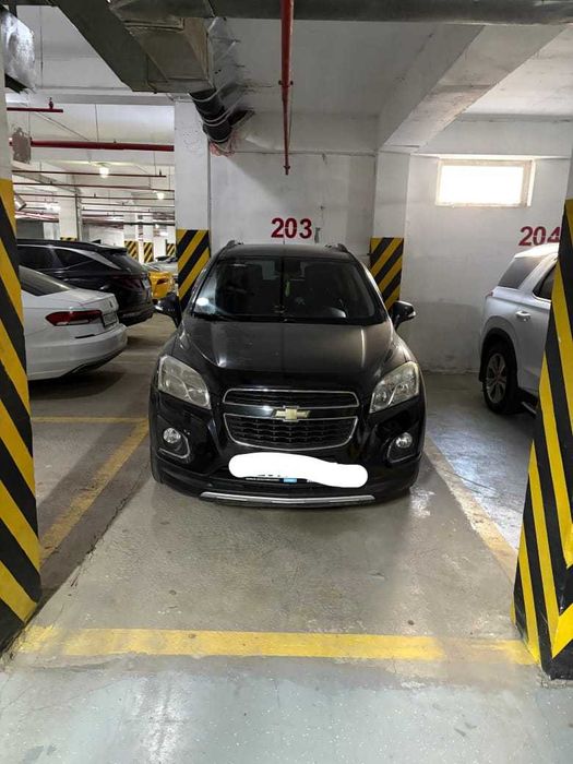 Продам паркинг место на левом берегу