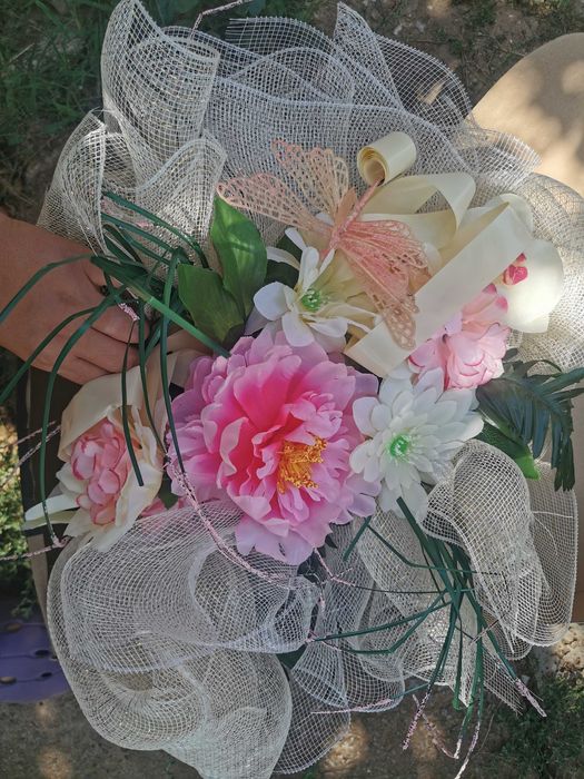 Сватбена украса за кола