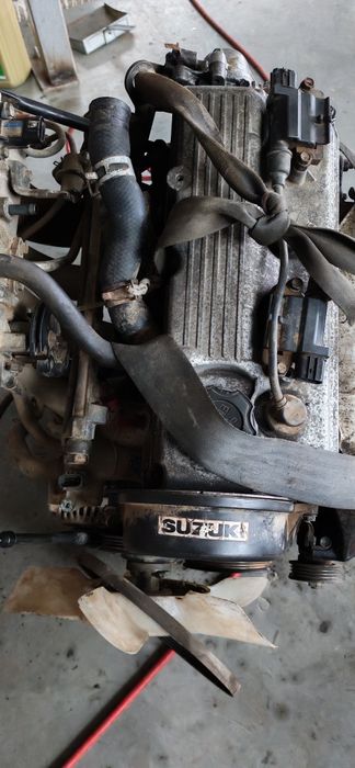 Motor jimny 1.3  benzina.