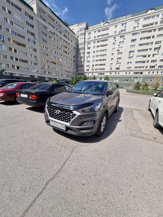 Продам автомобиль Хюндай Туссон