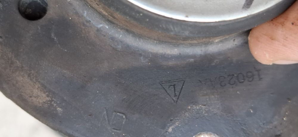 Suspensie față Passat B7 2.0 TDI