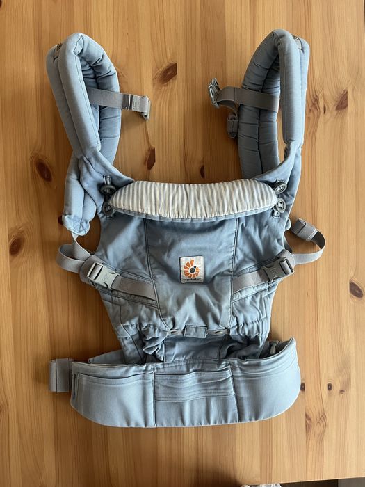 Ergobaby adapt със забележка