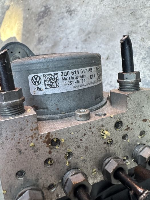 Pompa ABS vw passat b8,golf 7 cod 3Q0907379AB