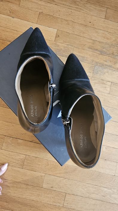 DKNY, Armani jeans, 4US
